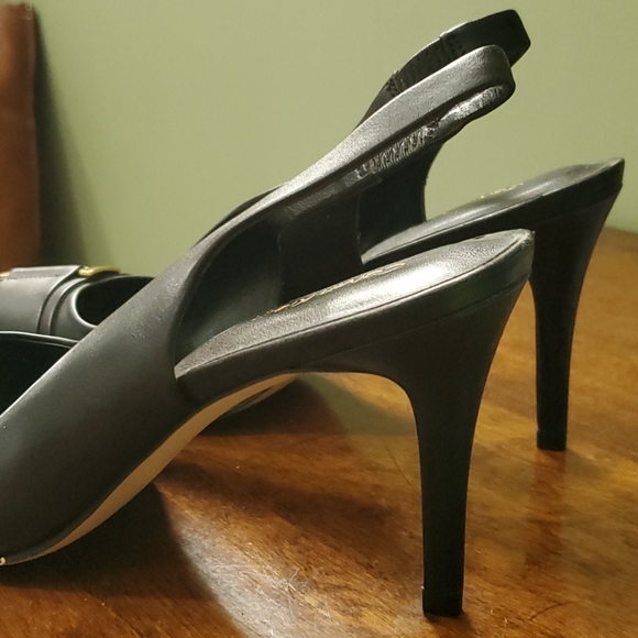 Shoes - Picture 3 of 3